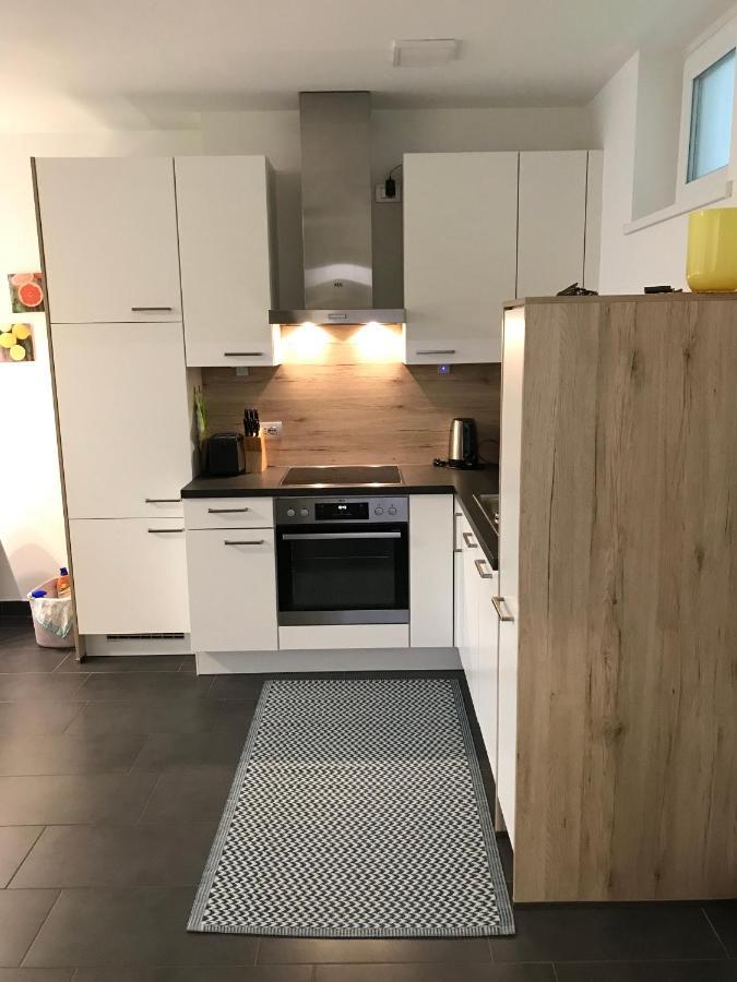 Schöne Neubauwohnung mit Garten Meran Exterior foto